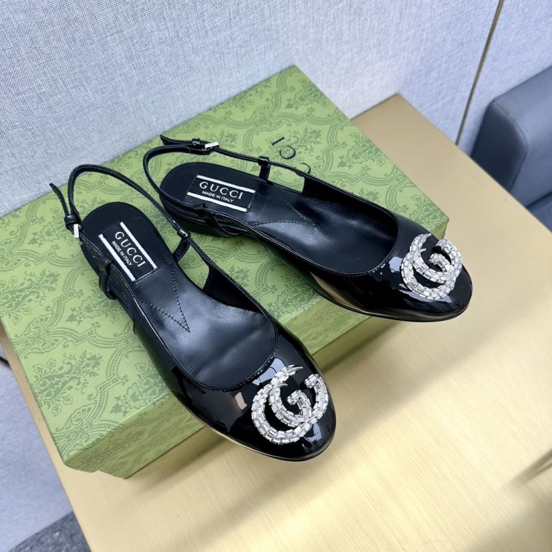 Gucci Flat Shoes